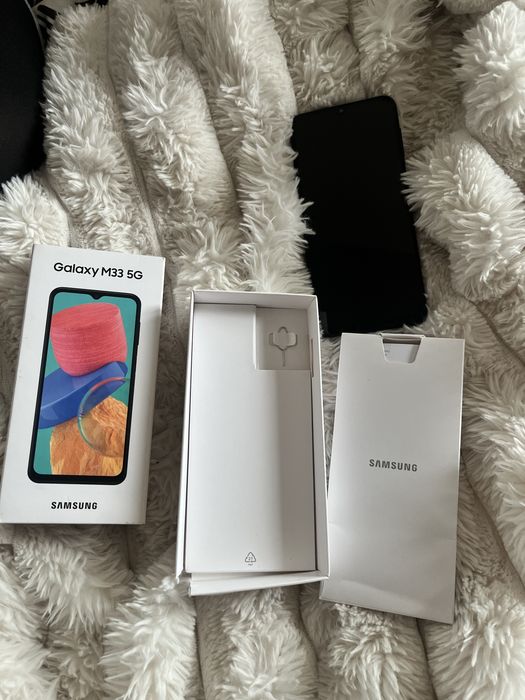 telefon samsung galaxy m33 5G, w bardzo dobrym stanie