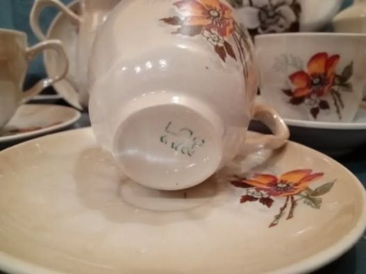 Повний порцеляновий сервіз на 6 персон. Баранівка