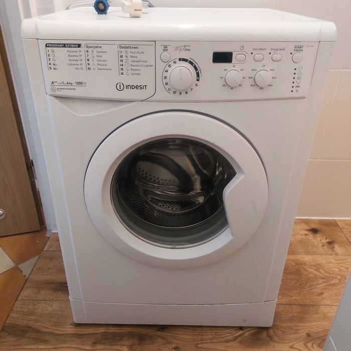 Pralka Indesit EWD 61083