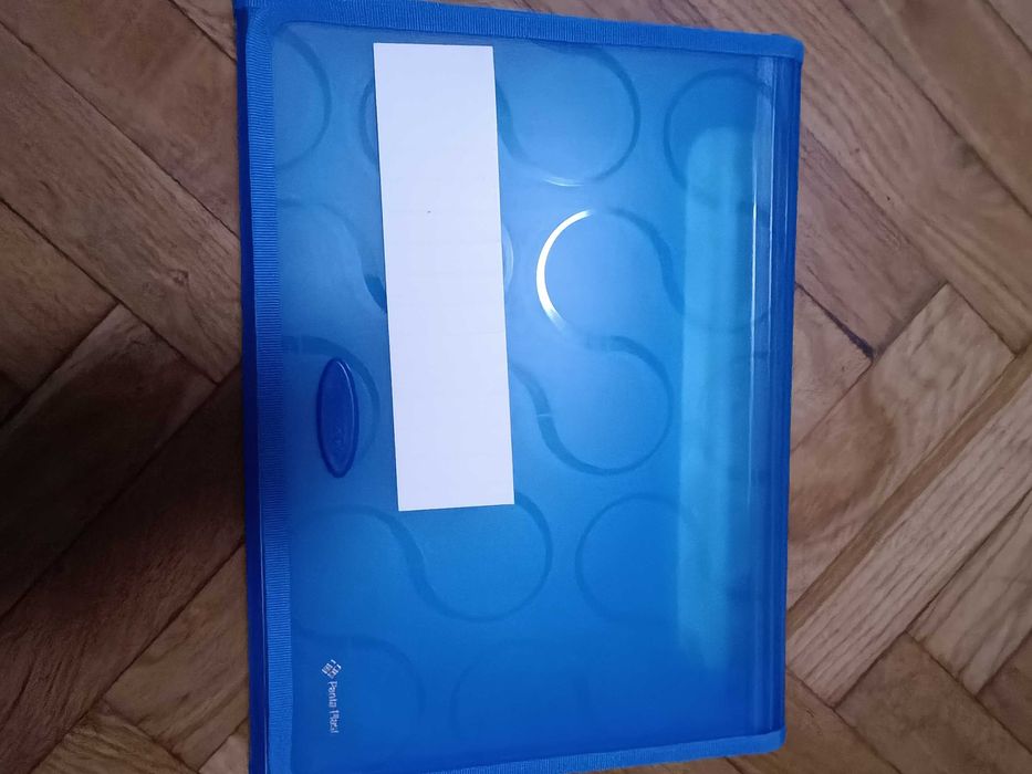 Teczka niebieska z przegródkami