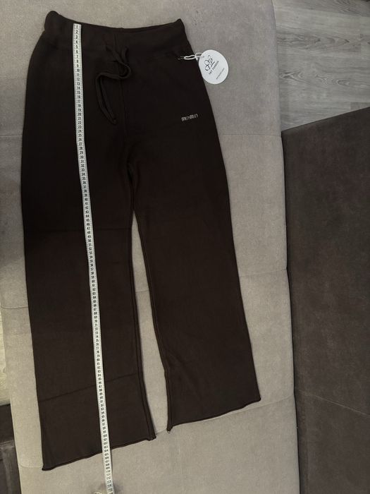 Шоколадні жіночі трикотажні штани