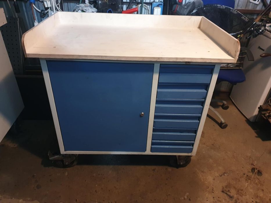 Szafka narzędziowa wózek narzędziowy