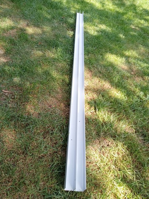 Profil aluminiowy do drzwi przesuwnych 200*8 cm