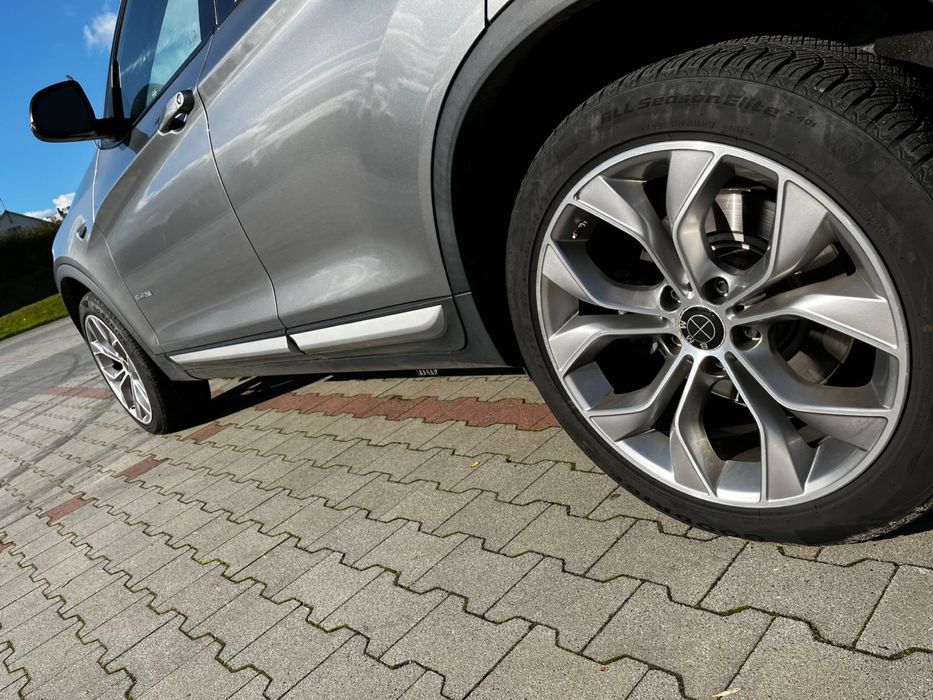 BMW X3 245KM 99tys przebiegu.