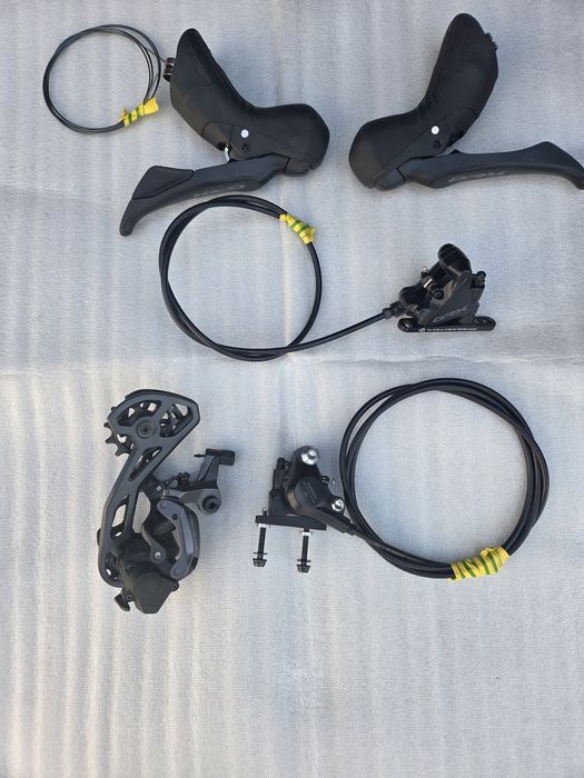 Klamkomanetki Shimano GRX 12s + przerzutka