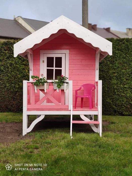 Domek dla dzieci drewniany