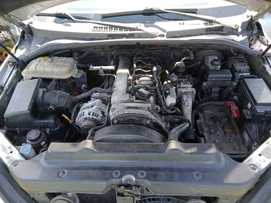 KIA SORENTO 3.5 V6 na części lampa maska zderzak drzwi rama błotnik 3N