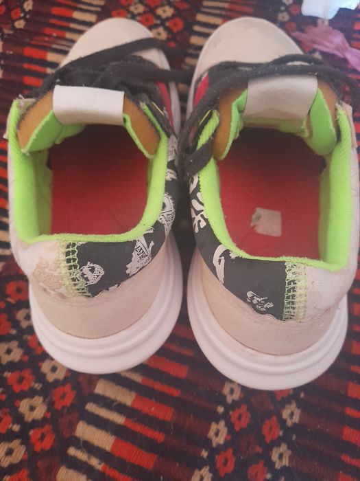 Tenis vans muito bom estado num 36.5