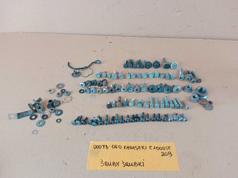 Kawasaki Z1000 SX Śruby Śrubki Owiewek 10-16