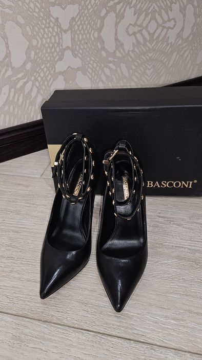 Туфли лодочки Basconi 35 р.