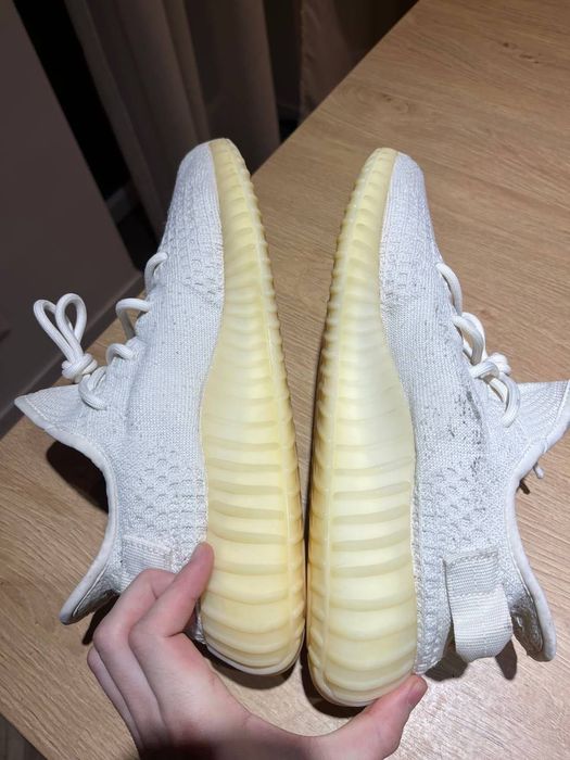 adidas Yeezy boost 350 v2 bone 44