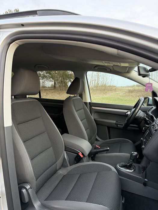 Touran 2011 1.4 TSI автомат