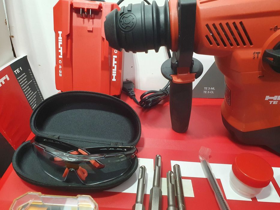 Narzedzia zestaw HILTI TE 30-22 NURON wiertarka+ wkretarka FLEX bity