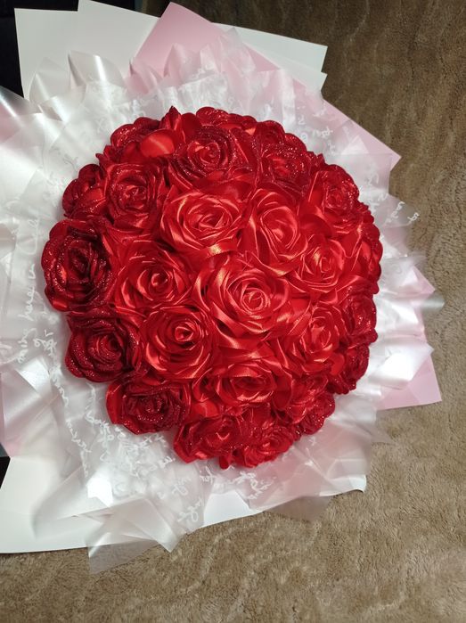 Букет з атласних стрічок