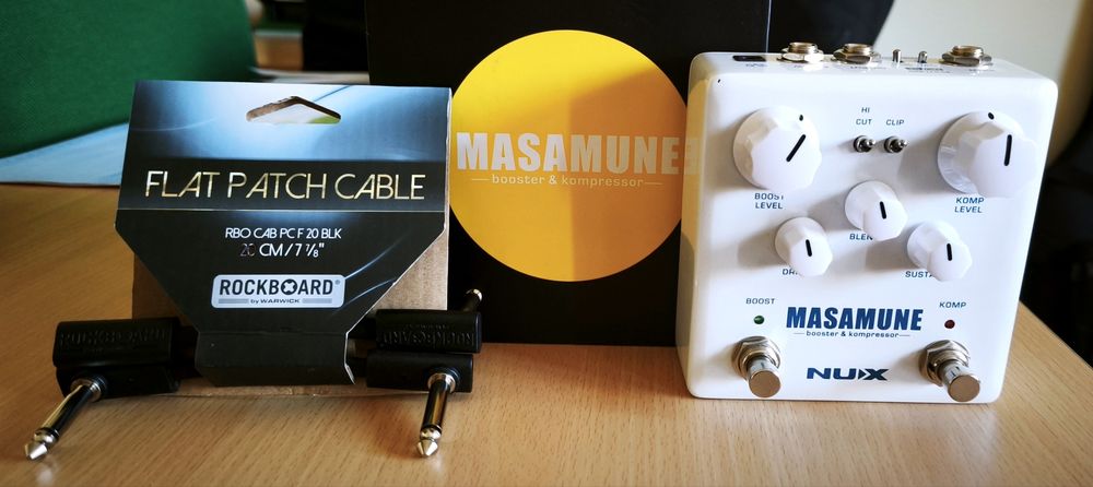 Pedal Compressor Boost Nux e Cabos Patch
