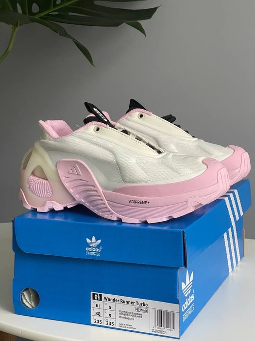 Жіночі кросівки Adidas Edge Runner White Pink / кросівки адідас 37 38