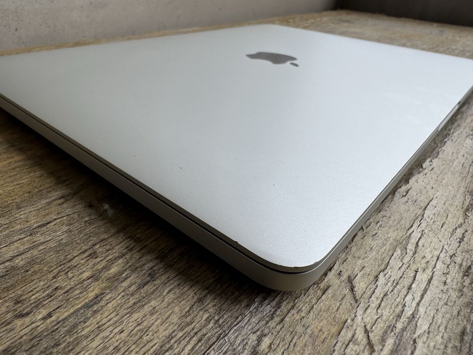 Macbook pro 2017 | 256GB | 8GB | bateria nova