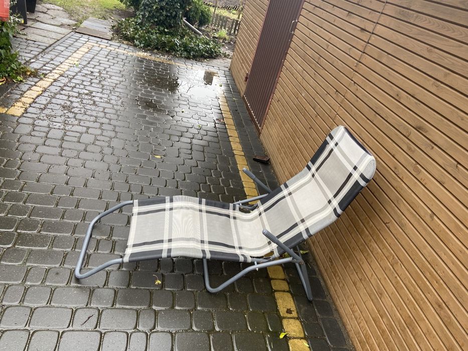 Leżak plażowy dobry