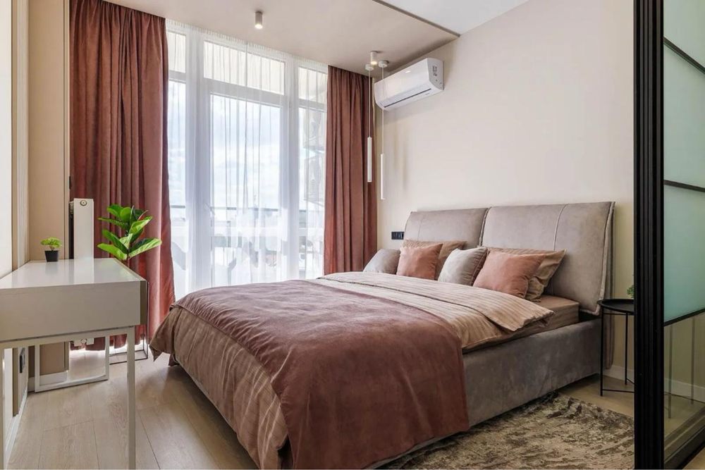 Оренда квартири-студії в ЖК Велика Британія — 48 м², авторський проєкт, 1350 $