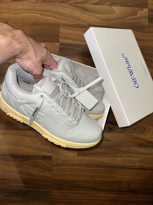 Off White Out Of Office Grey