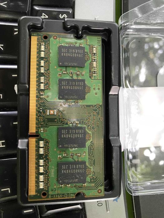 Оперативна пам’ять Samsung 4GB 1Rx8 PC3L-12800S-11-11-В2 SO-DIMM DDR3L