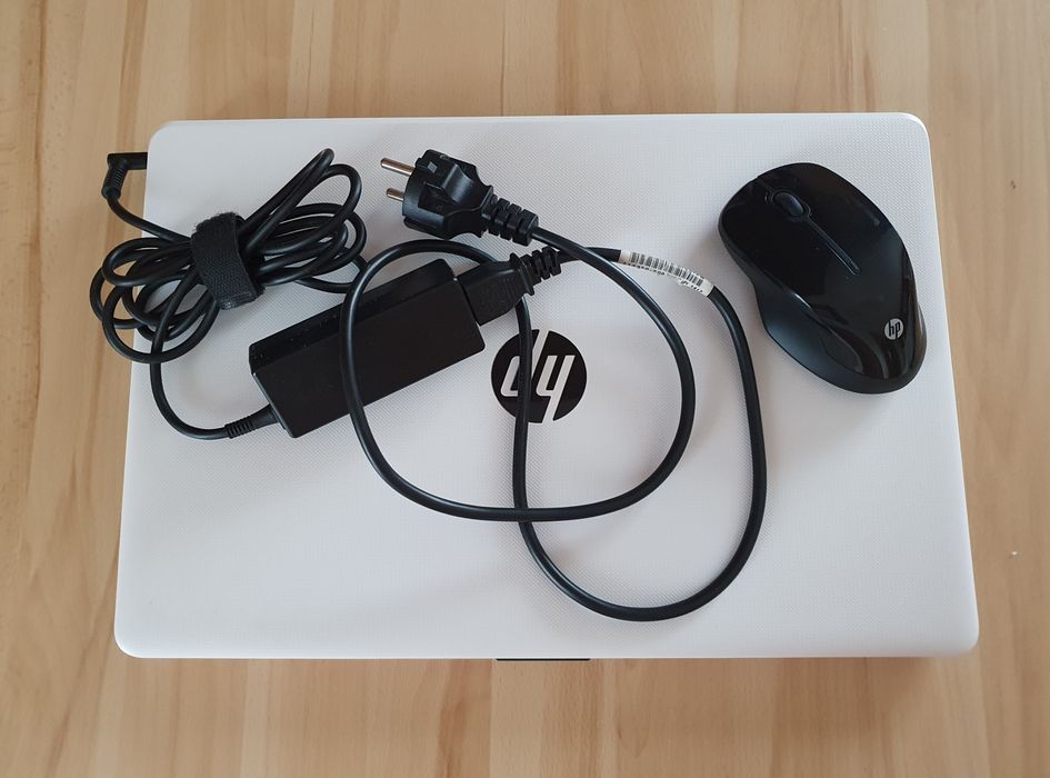 Laptop HP 15 cali+ mysz HP  gratis