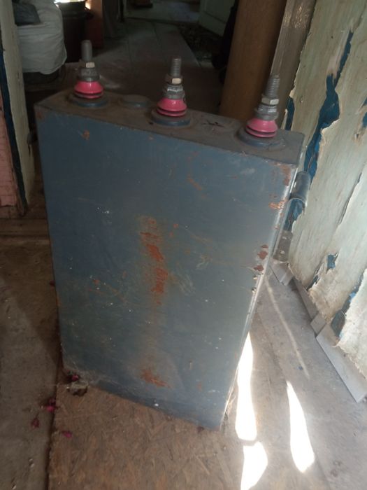 Конденсатор для запуска двигателя