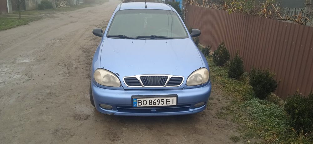 Продам автомобіль деталі по телефону