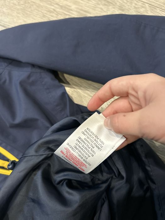 Вітровка berghaus гортекс