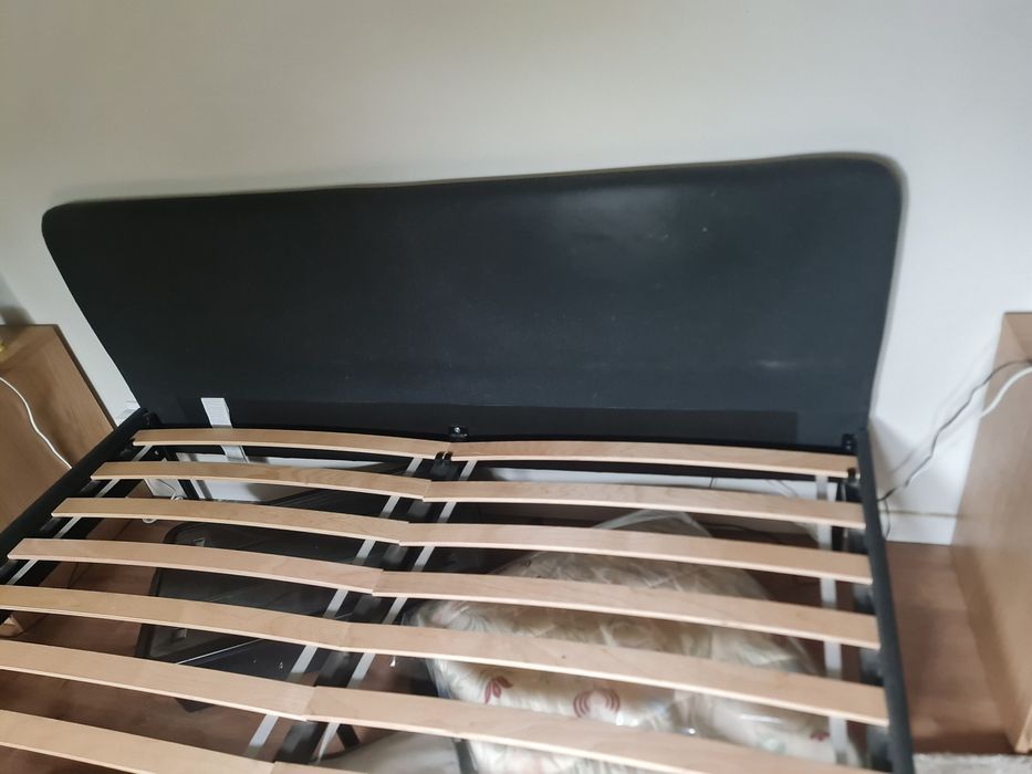 Cama casal 1.60 sem colchao