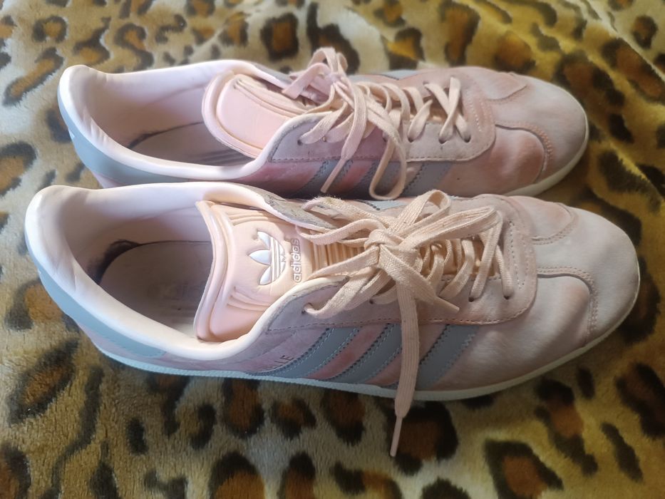 Adidas gazelle Vapour pink