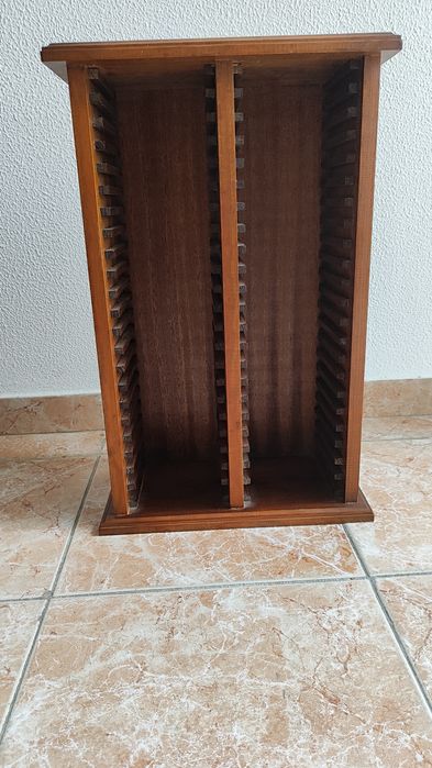 Suporte para CDs/DVDs