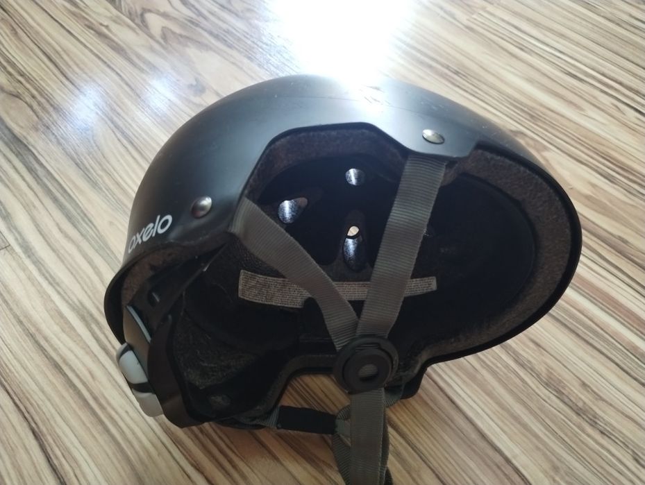 Kask Oxelo 50-54cm czarny