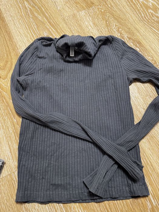 Одяг кофтинки.