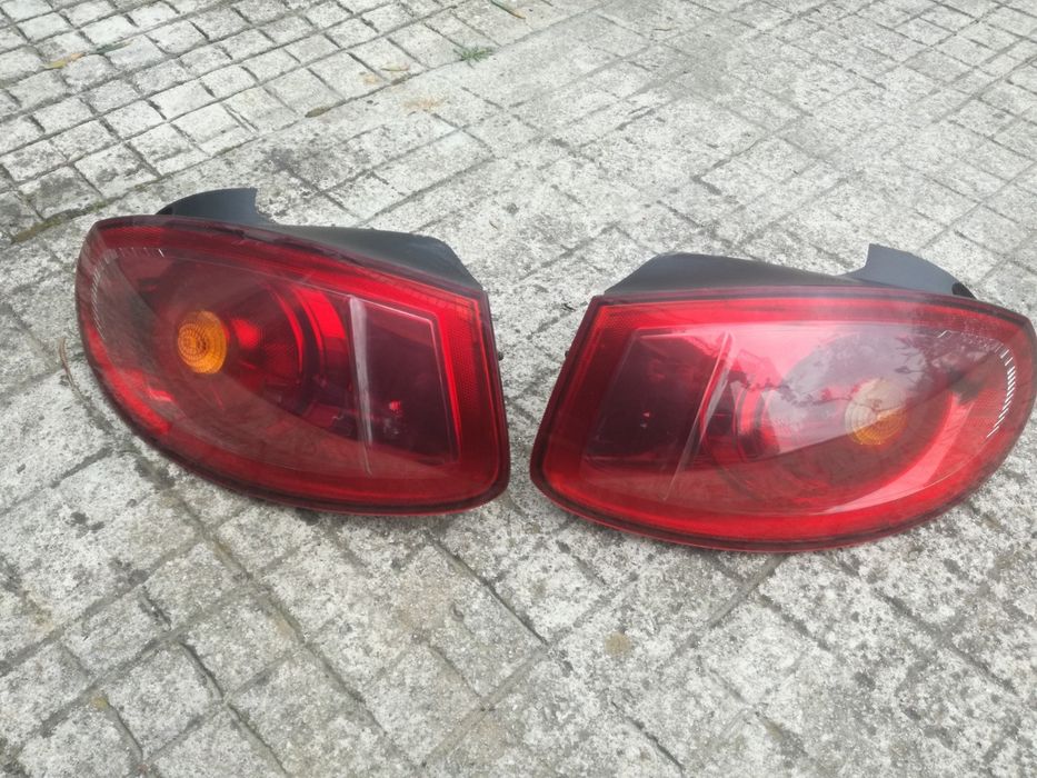 Faróis fiat bravo II