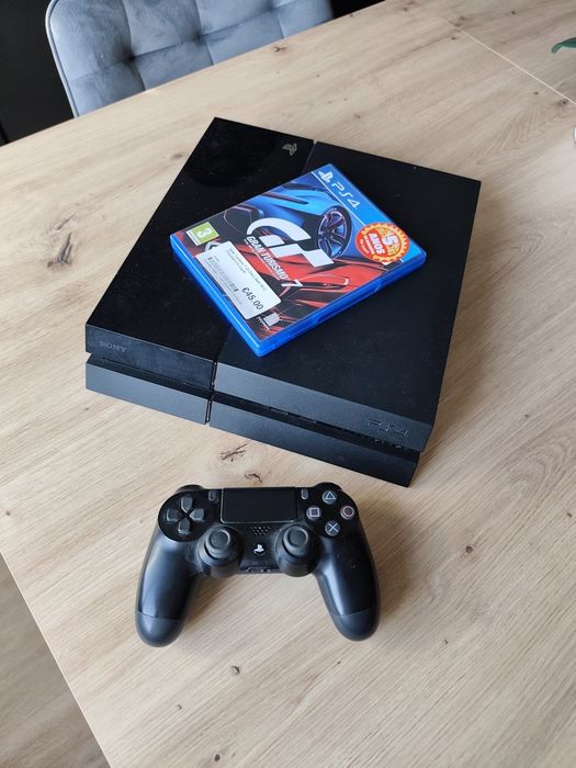 PlayStation 4 c/comando
