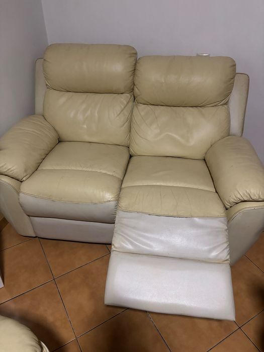 Sofás bege em pele