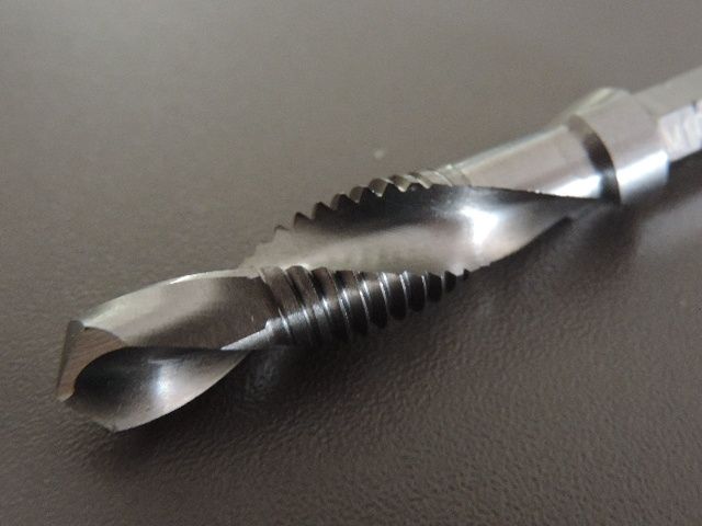 Tulejki, sprężynki, gwintowniki do naprawy gwintu M6 naprawa gwintu