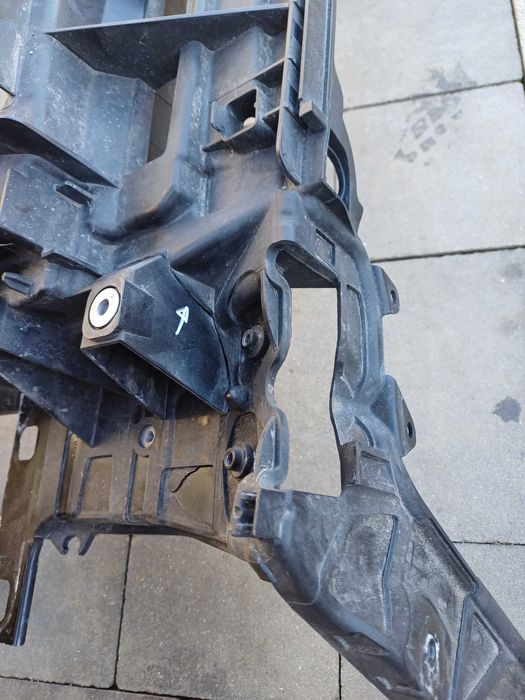 pas przedni wzmocnienie audi q2 model 81a80.5594
