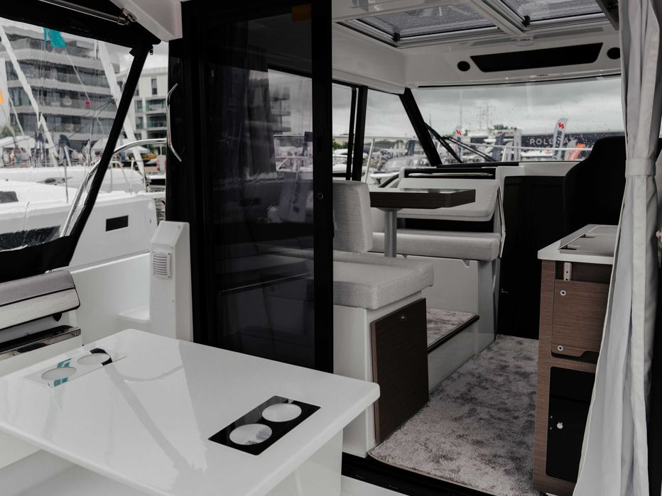 Nowy jacht motorowy JEANNEAU Merry Fisher 895 + 2xYAMAHA 250 HP