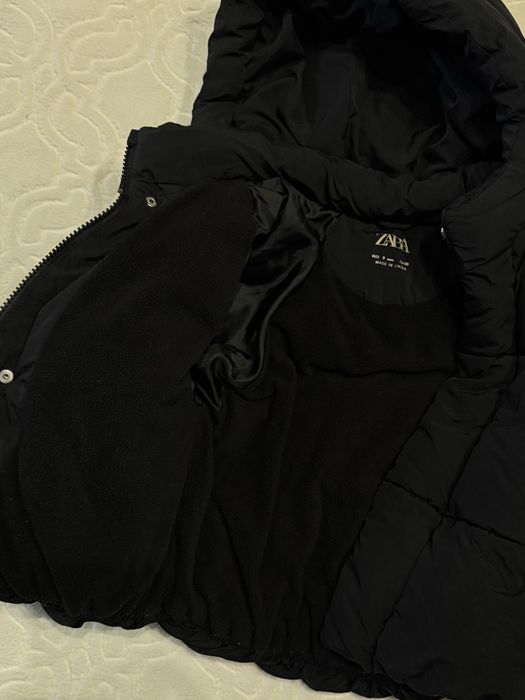 Зимова курточка zara