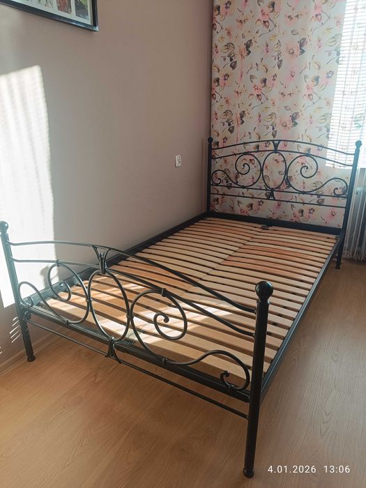 łóżko  młodzieżowe, robione na zamówienie