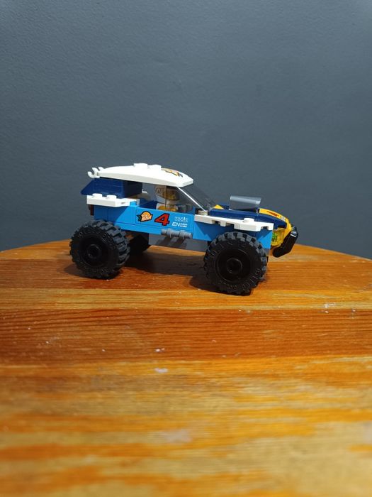 Zestaw LEGO numer60228