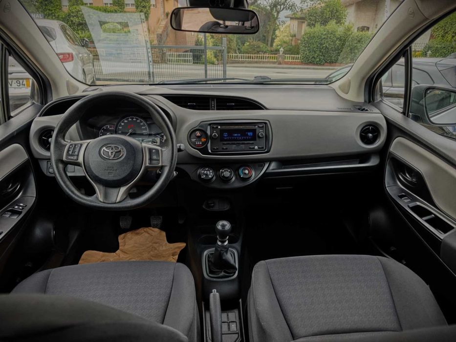 Toyota Yaris D4D Nacional Com Histórico De Manutenção