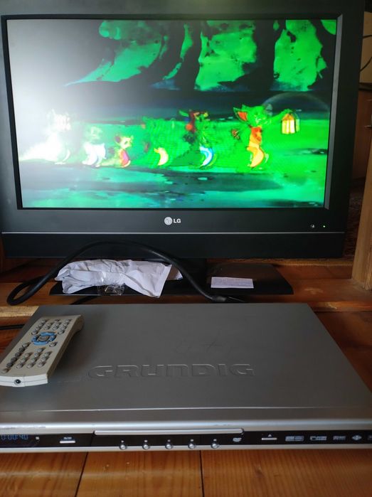 Odtwarzacz DVD Grundig GDP9550