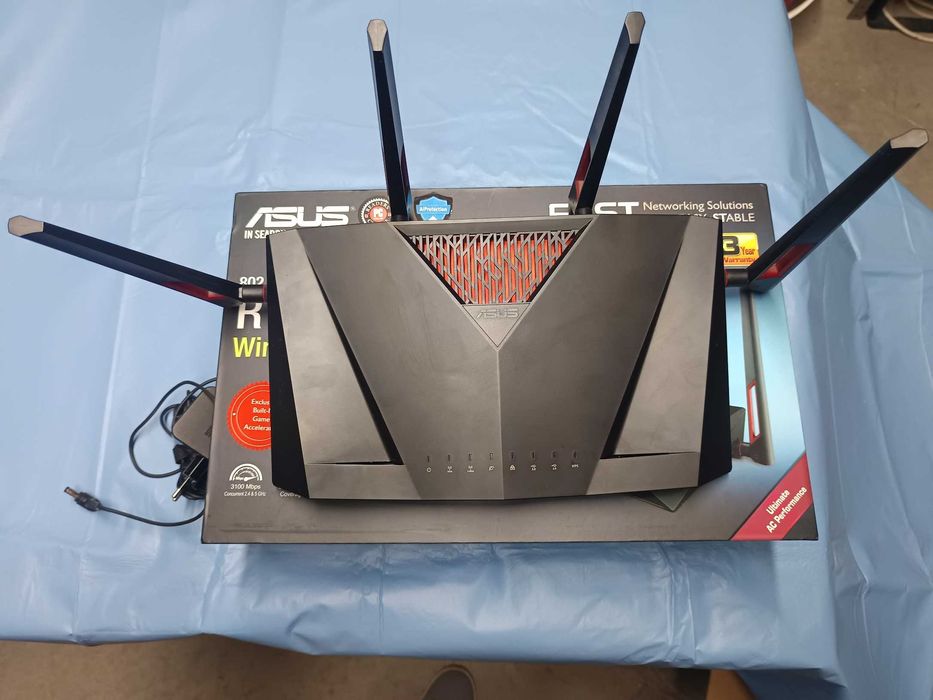 Router ASUS RT-AC88U
