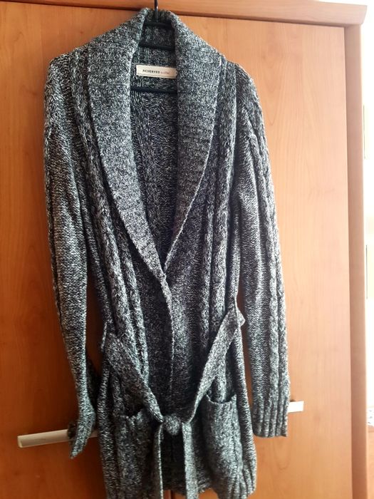 Sweter rozpinany RESERVED