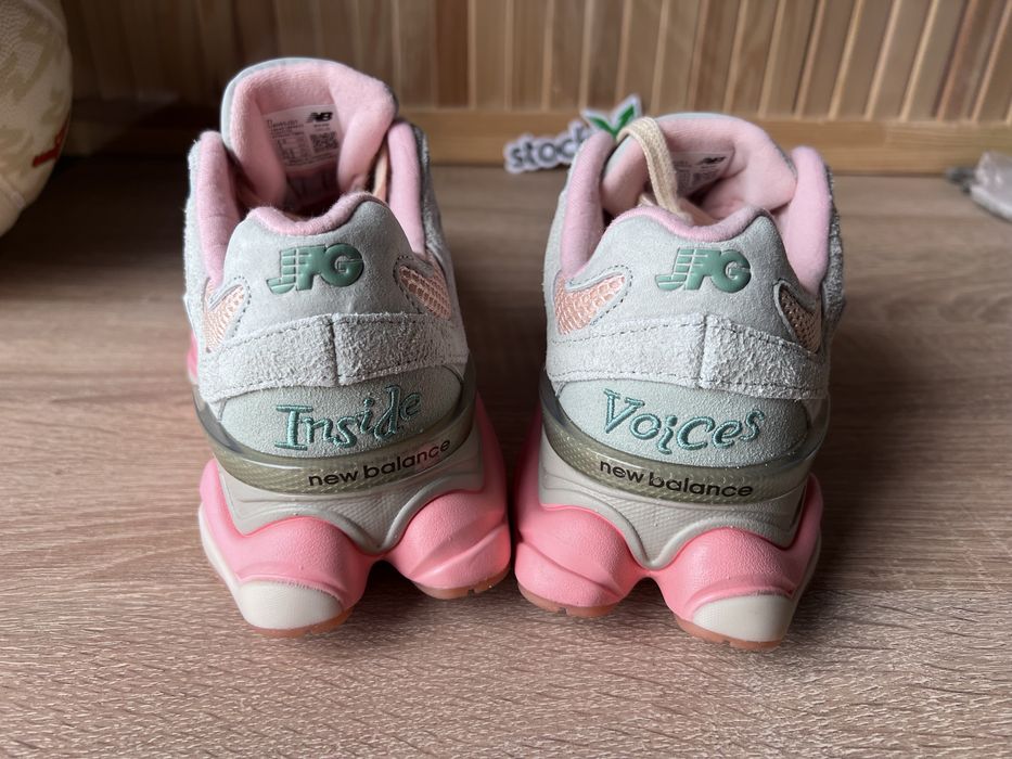 Жіночі кросівки New balance 9060 pink