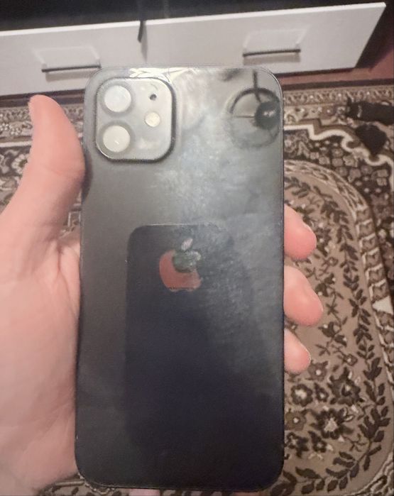 Продам Apple iPhone 12 128GB