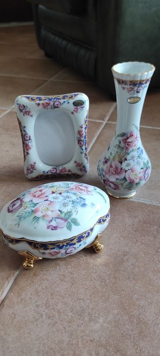Conjunto de porcelana da Limoges